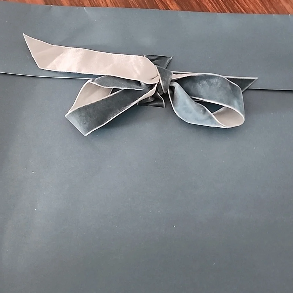 SEZANE Blue Paper Gift Bag Tissue Wrap for Scarf Pouch Purse Wrapping France - Picture 9 of 10